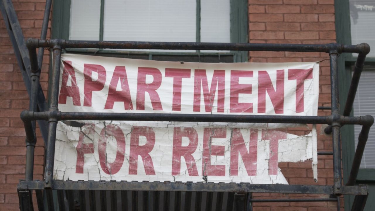 Kansas Rent Increase Laws: What Tenants Should Know