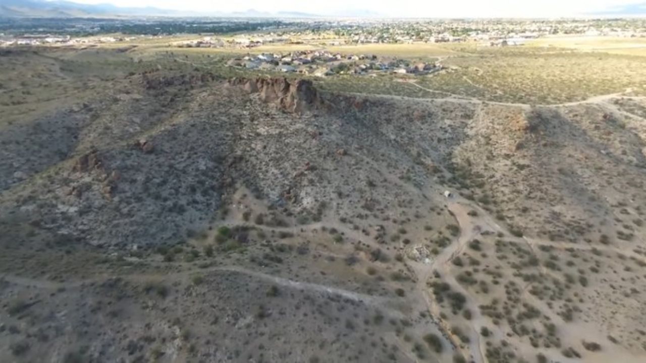 Driving Down This Haunted Arizona Road May Give You Nightmares