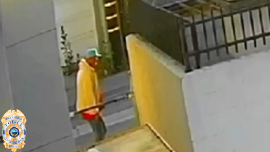 Suspect wanted for armed robbery shooting that killed 34-year-old man in Long Beach